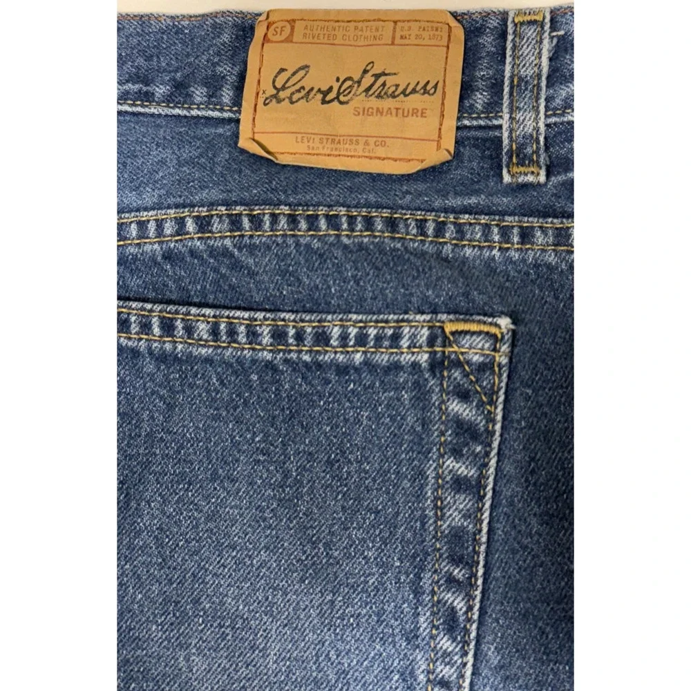 Levi Strauss Signature‎ Relaxed Fit Misses 18 Blue Jeans Medium